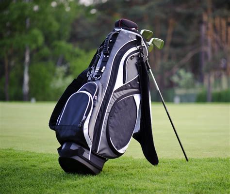 best waterproof golf bags.